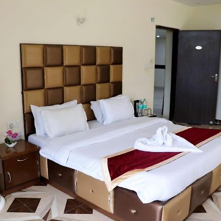 Adb Rooms Snow Touch Resort Manāli Εξωτερικό φωτογραφία