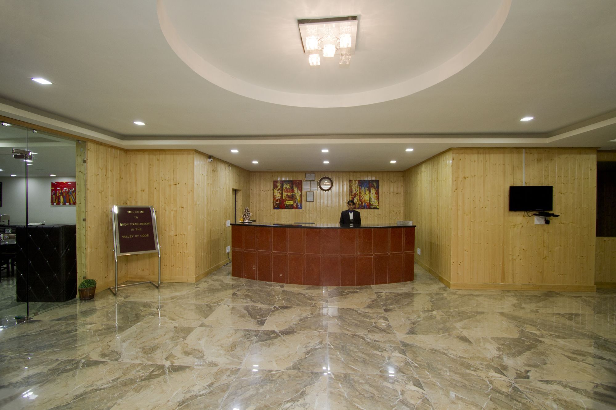 Adb Rooms Snow Touch Resort Manāli Εξωτερικό φωτογραφία