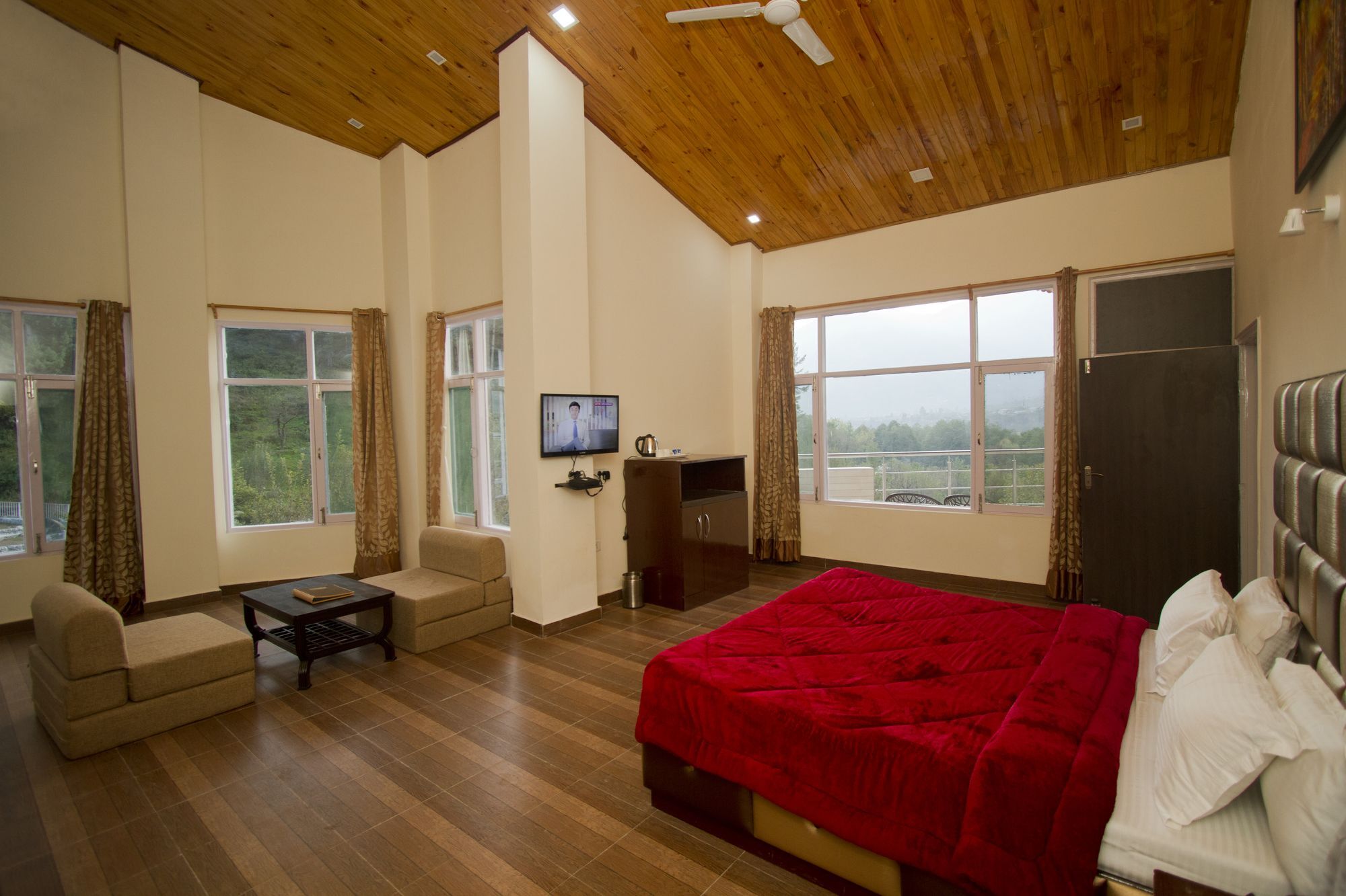 Adb Rooms Snow Touch Resort Manāli Εξωτερικό φωτογραφία