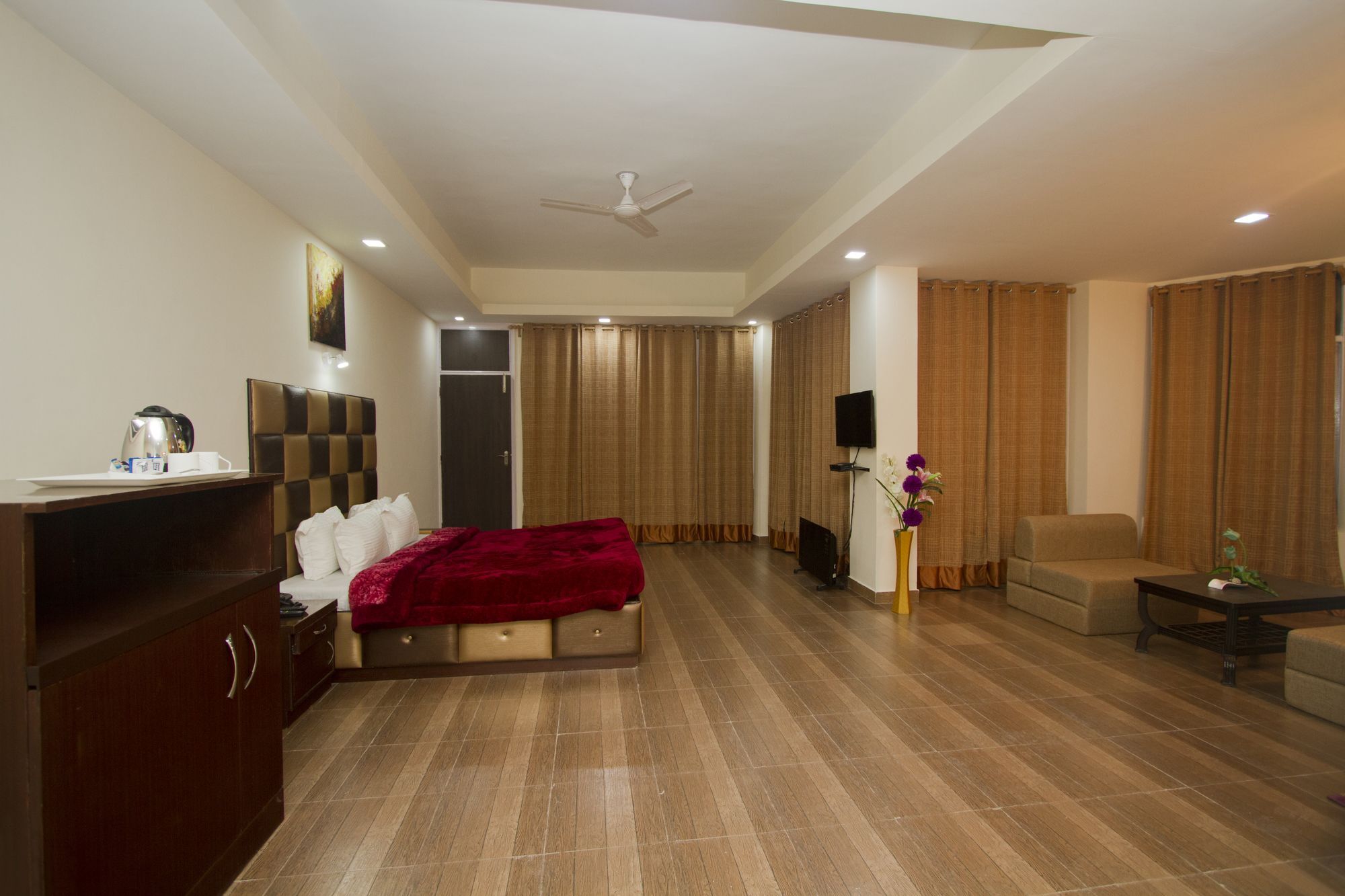 Adb Rooms Snow Touch Resort Manāli Εξωτερικό φωτογραφία