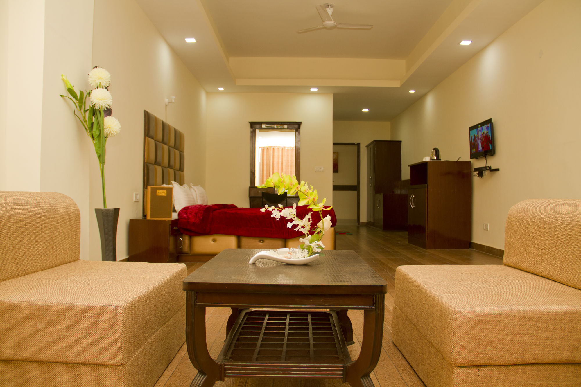 Adb Rooms Snow Touch Resort Manāli Εξωτερικό φωτογραφία