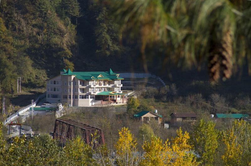 Adb Rooms Snow Touch Resort Manāli Εξωτερικό φωτογραφία